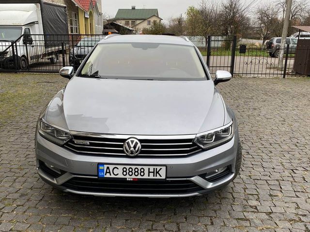Volkswagen Passat 2017, Нововолинськ, $18 900 - зображення 5