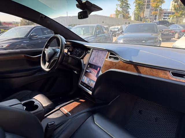 Tesla Model X 2017, Харків, $22 700 - зображення 5
