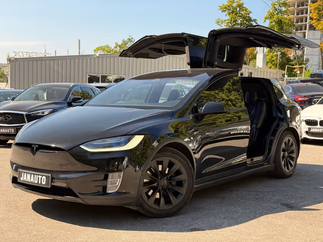 Tesla Model X 2017, Харків, $22 700 - зображення 1
