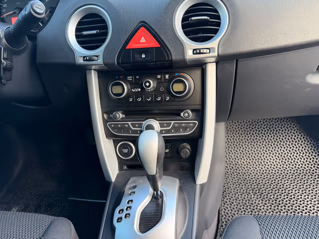 Renault Koleos 2010, Львів, $8 900 - зображення 2
