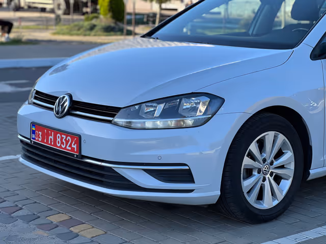 Volkswagen Golf 2017, Luts'k, $10 700 - image 4