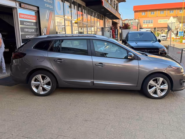 Renault Megane 2014, L'vіv, $8 500 - image 3