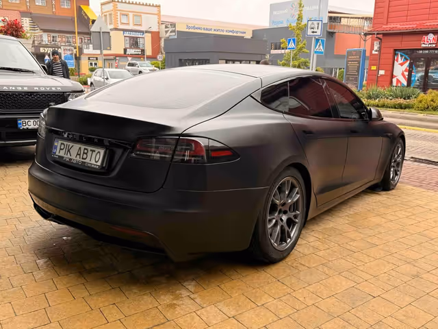 Tesla Model S 2023, L'vіv, $41 900 - image 4
