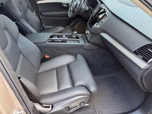 Volvo XC90 2023, Одесса, $20 000 - изображение 5