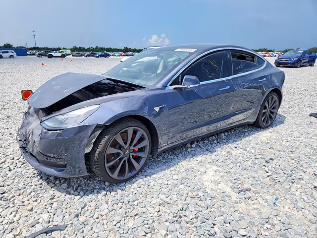 Tesla Model 3 2020, Львов, $14 000 - изображение 1