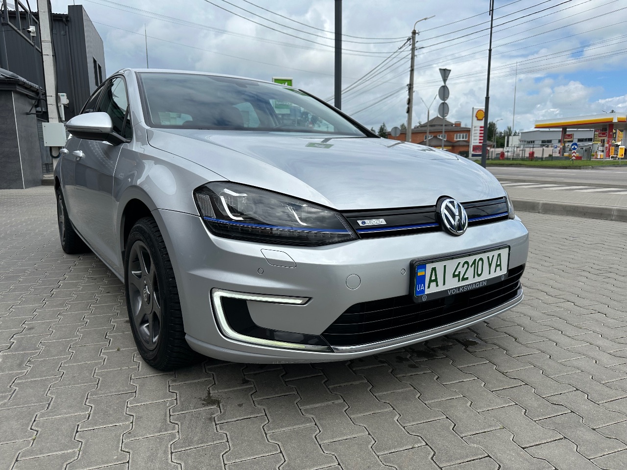 Volkswagen Golf - фото 9