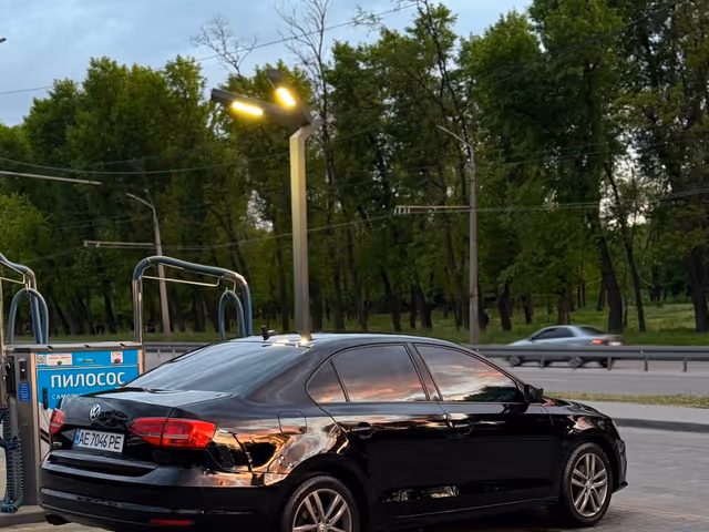Volkswagen Jetta 2015, Днепр, $9 500 - изображение 3