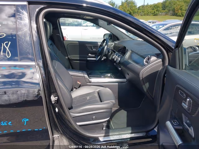 Mercedes-Benz GLA 2024, Черновцы, $22 500 - изображение 4