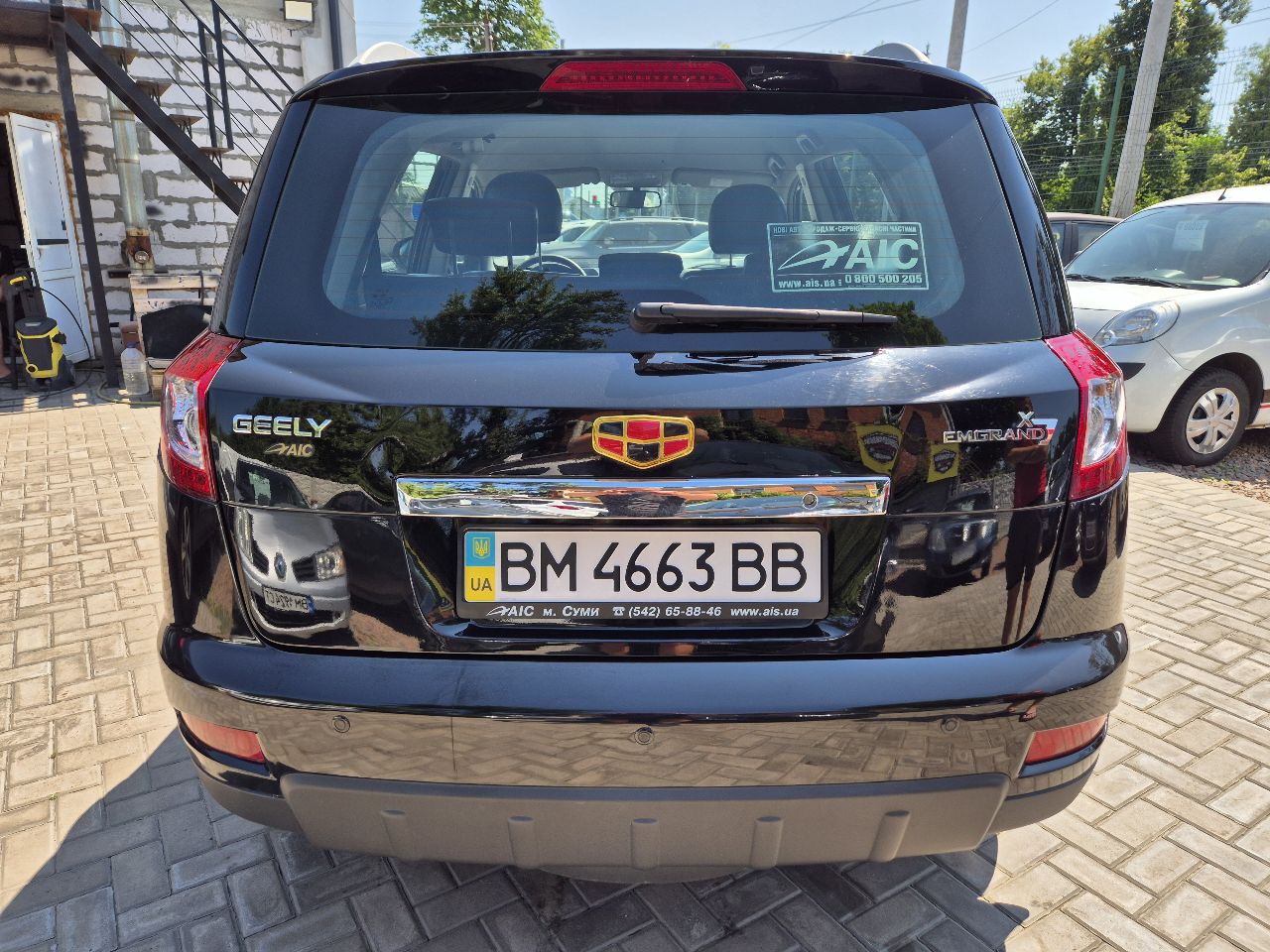 Geely Emgrand X7 - фото 10