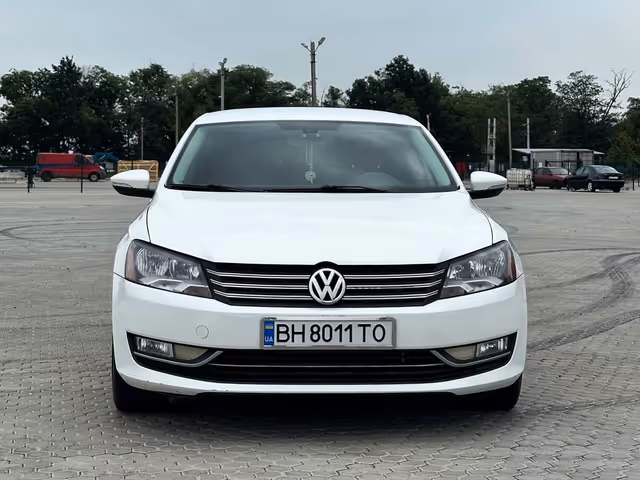 Volkswagen Passat 2012, Усатово, $9 999 - изображение 2