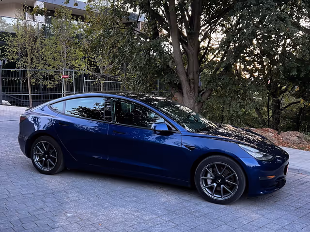 Tesla Model 3 2022, L'vіv, $20 600 - image 2