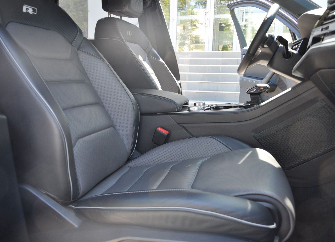 Volkswagen Touareg - фото 27