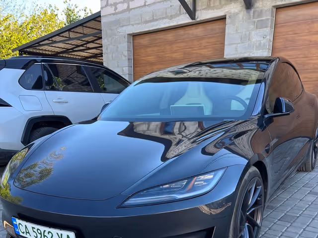 Tesla Model 3 2024, Ватутіне, $33 000 - зображення 2