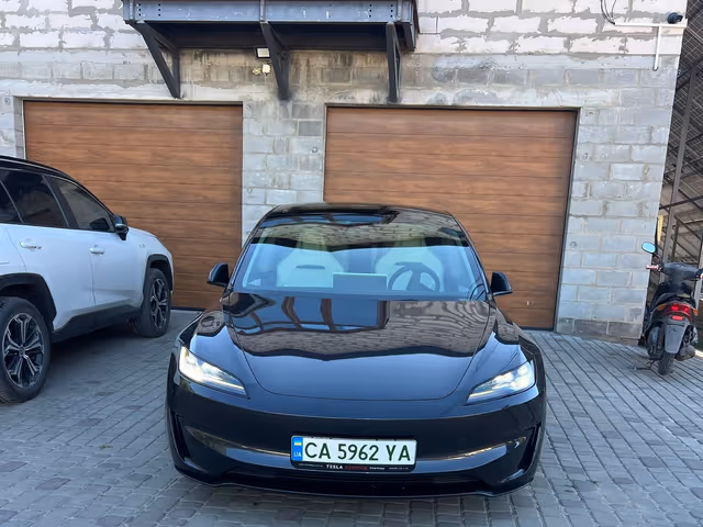 Tesla Model 3 2024, Ватутіне, $33 000 - зображення 4