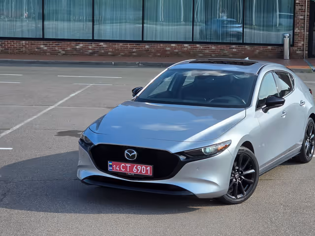 Mazda 3 2022, г. Киев, $19 400 - изображение 3