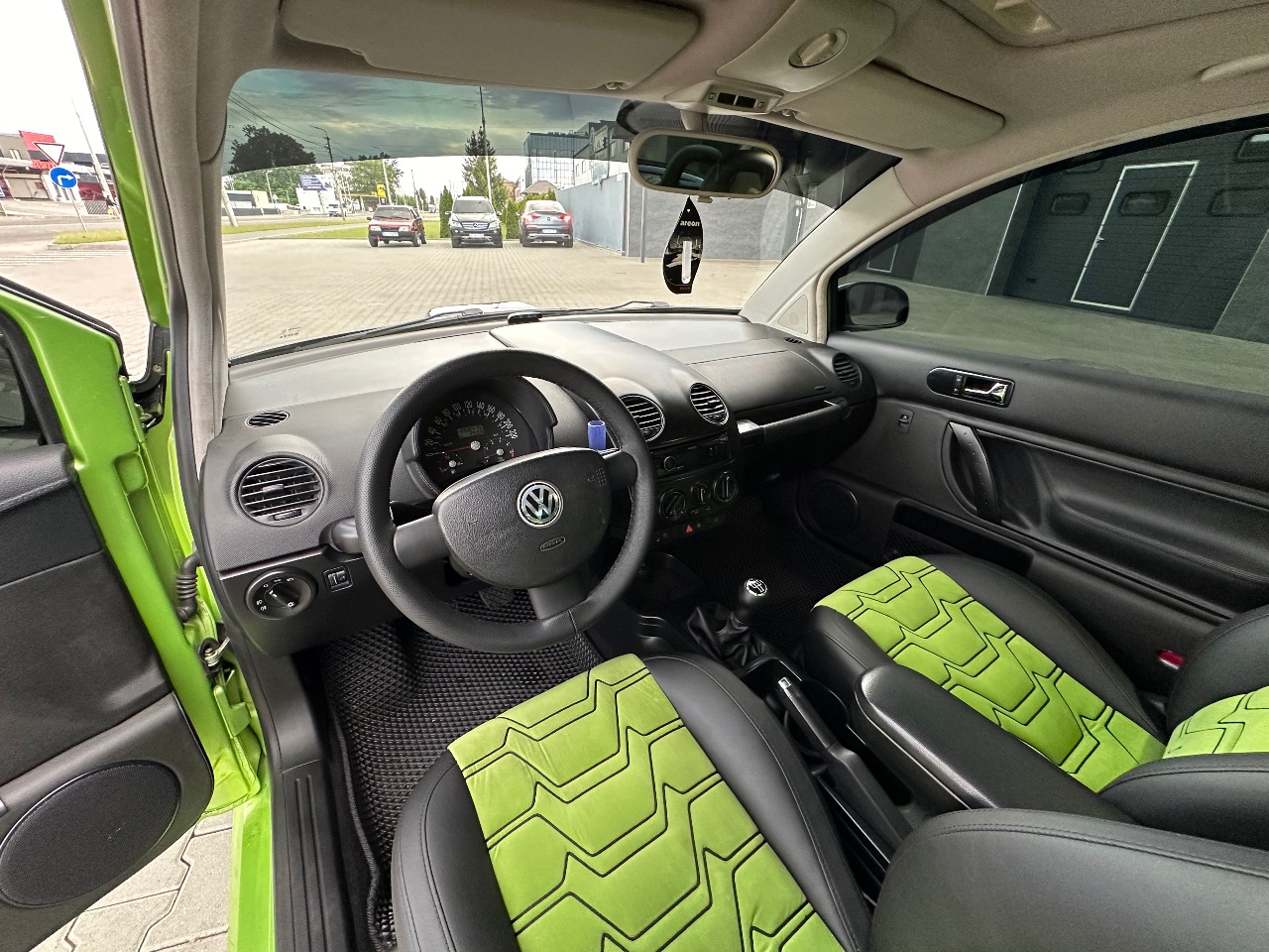 Volkswagen Beetle - фото 38