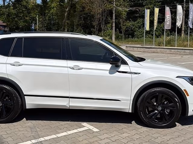 Volkswagen Tiguan 2023, Одесса, $22 000 - изображение 2