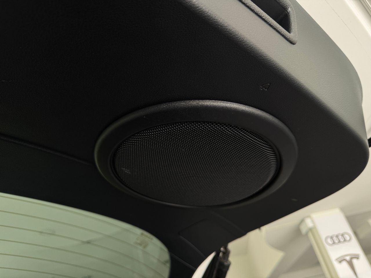 Lexus NX - фото 35