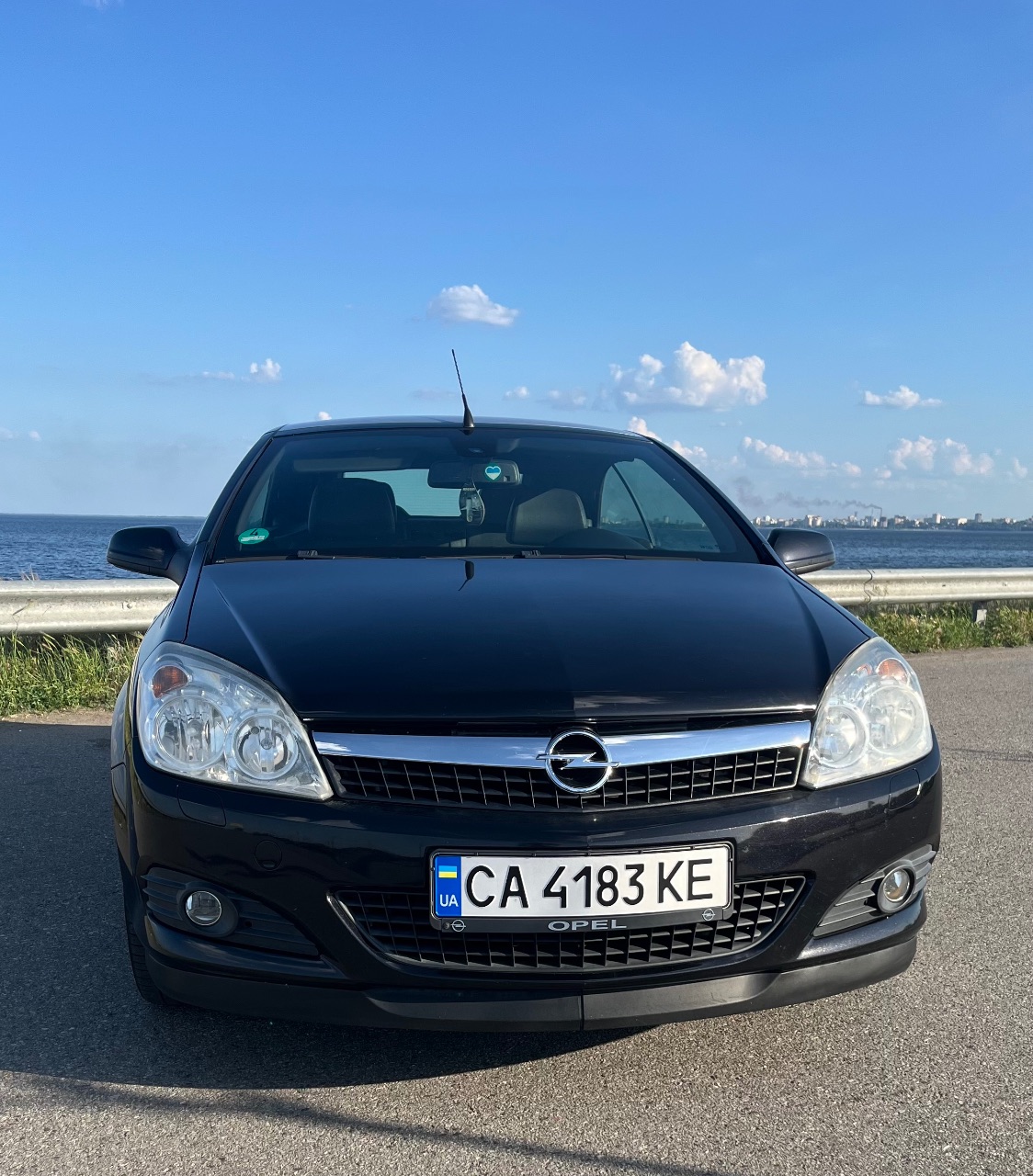 Opel Astra - фото 1