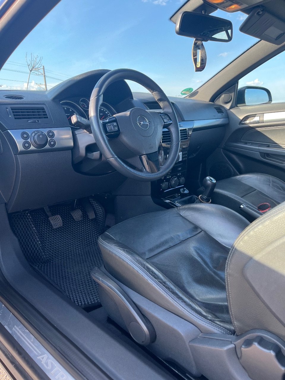 Opel Astra - фото 15