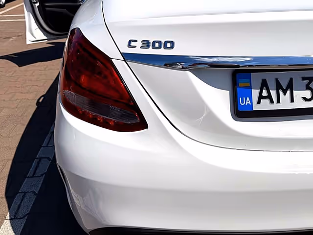 Mercedes-Benz C-Класс 2017, Zhitomir, $18 999 - image 2