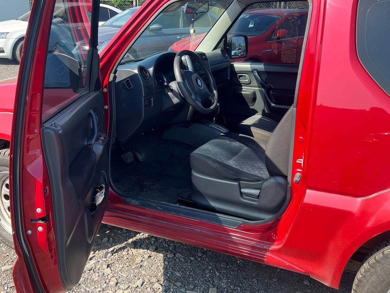 Suzuki Jimny - фото 3