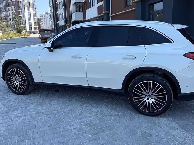 Mercedes-Benz GLC 2023, Одесса, $40 000 - изображение 3