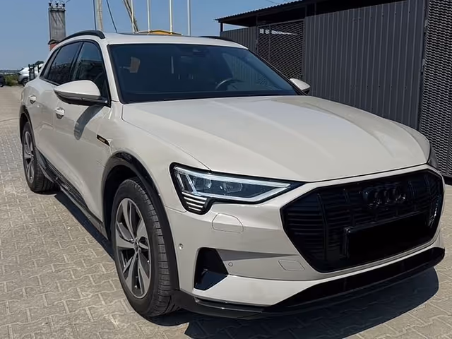 Audi e-tron 2022, Одесса, $22 000 - изображение 2