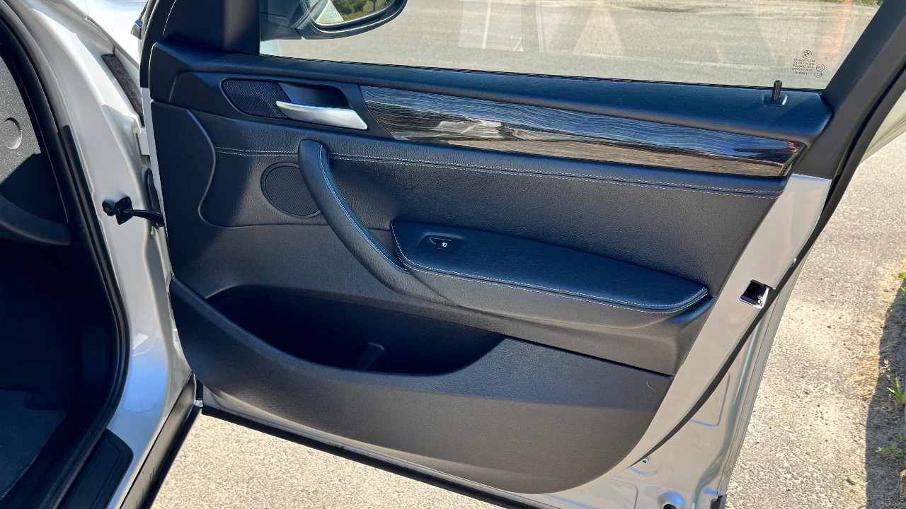 BMW X3 - фото 22