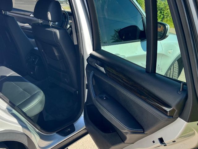 BMW X3 - фото 4
