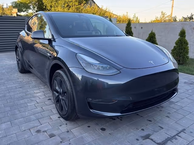 Tesla Model Y 2024, Odesa, $19 800 - image 2