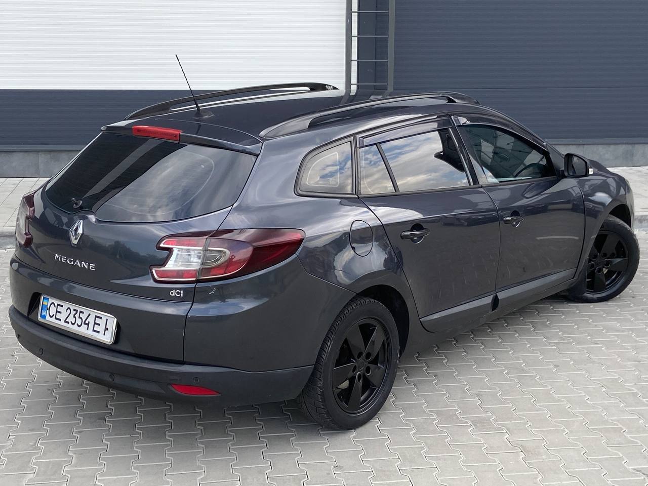 Renault Megane - фото 7