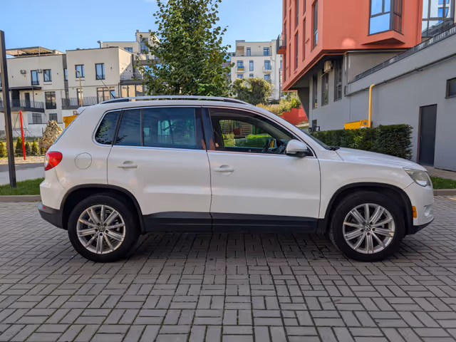 Volkswagen Tiguan 2010, L'vіv, $7 700 - image 5