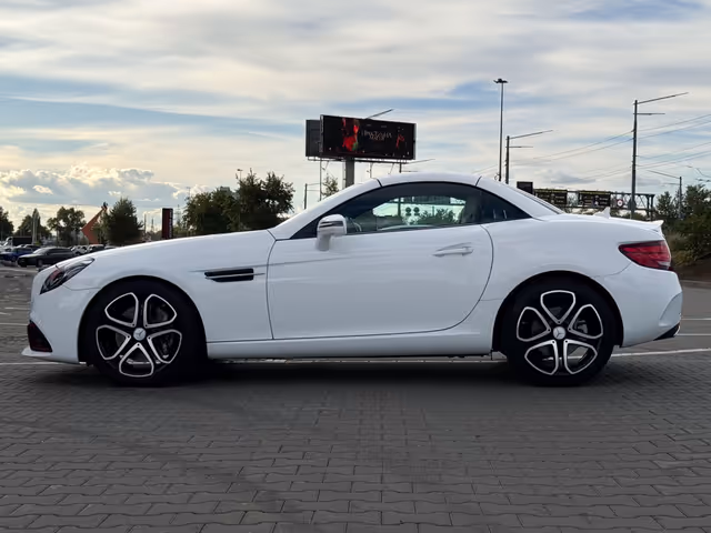 Mercedes-Benz SLC 2018, г. Киев, $30 000 - изображение 3