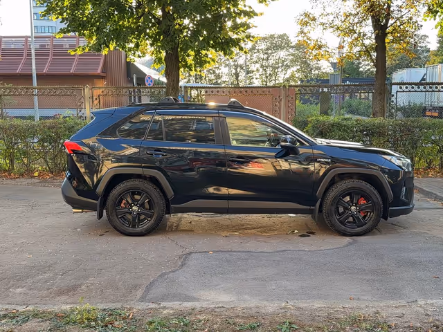 Toyota RAV4 2021, Львов, $27 400 - изображение 2