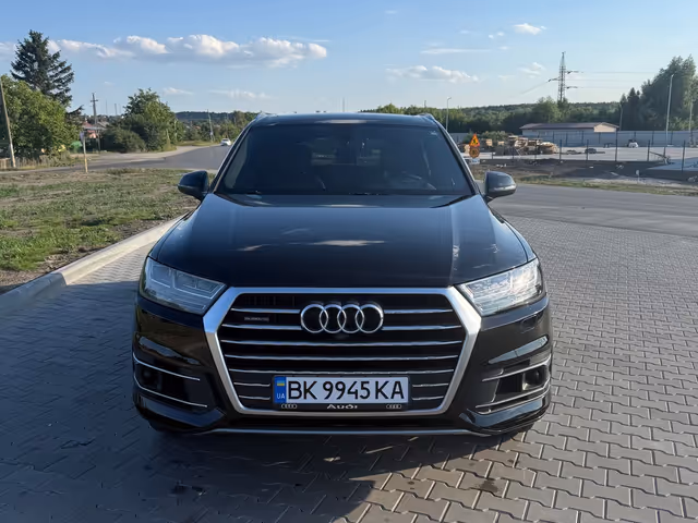 Audi Q7 2016, Шепетовка, $18 000 - изображение 2