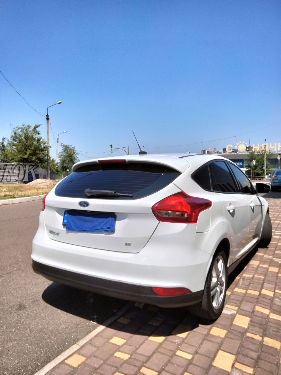 Ford Focus - фото 3