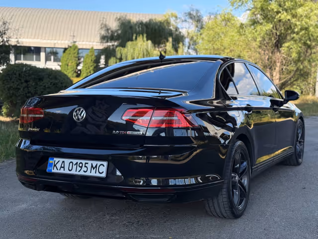 Volkswagen Passat 2015, Kyiv (city), $12 800 - image 4