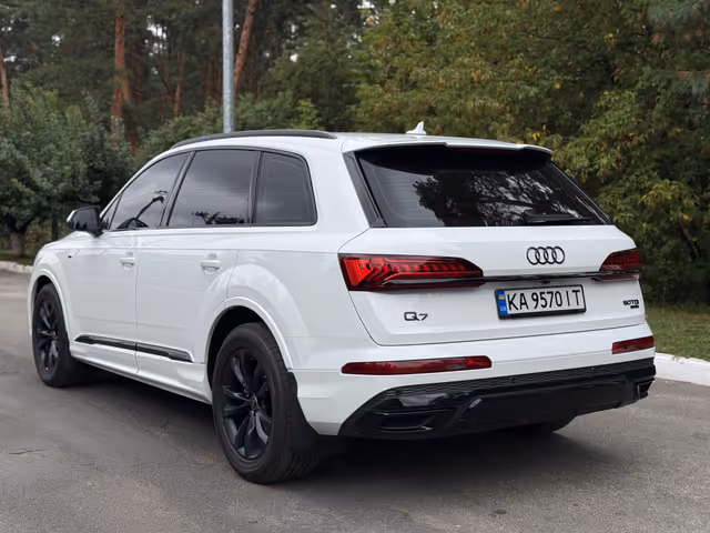 Audi Q7 2023, г. Киев, $55 900 - изображение 4