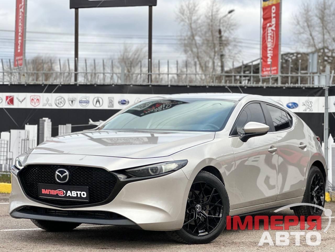 Mazda 3 - фото 2