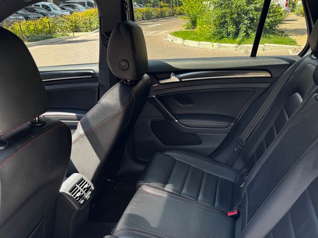 Volkswagen Golf GTI - зображення 5