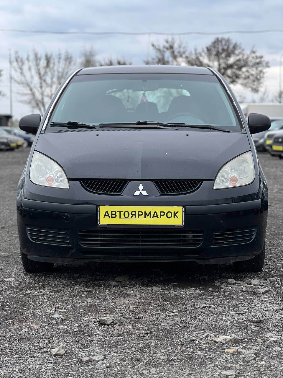 Mitsubishi Colt - фото 3