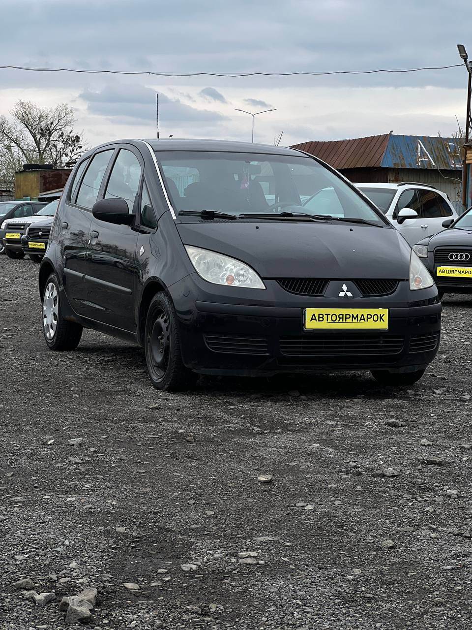 Mitsubishi Colt - фото 2