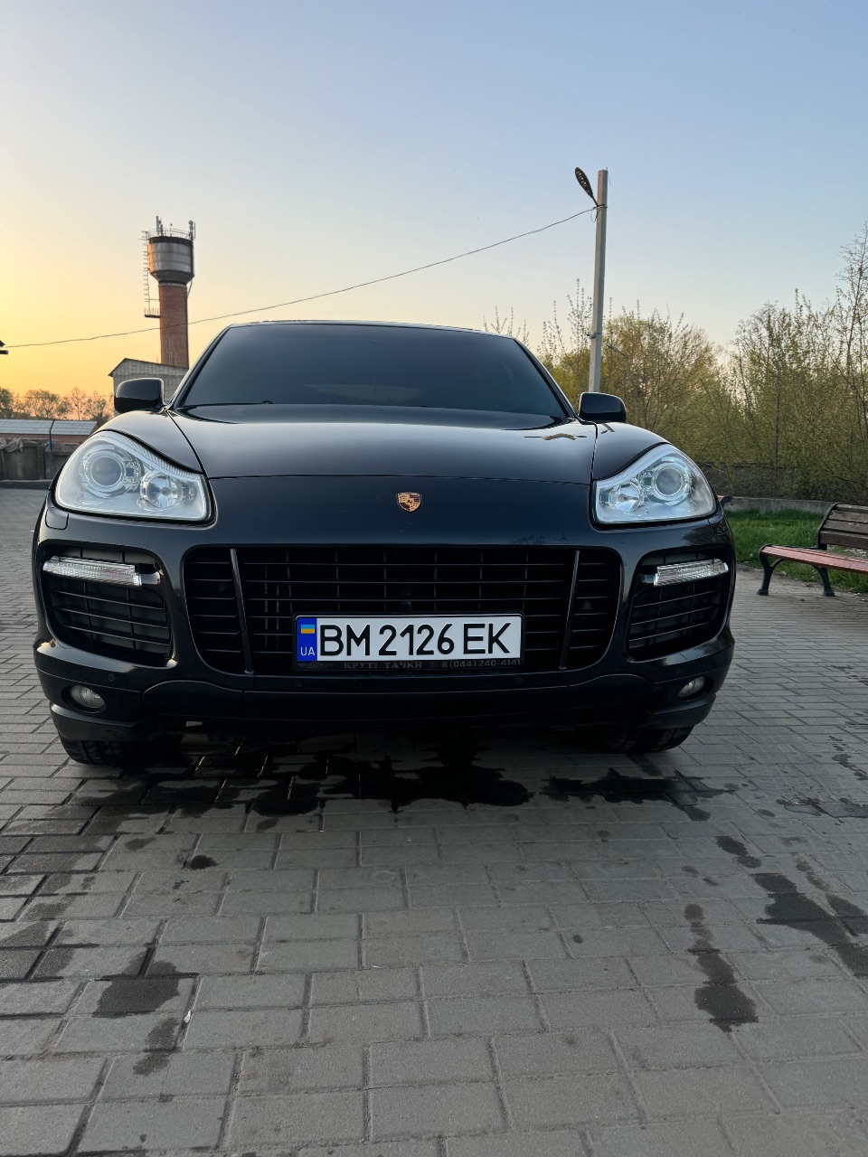 Porsche Cayenne - фото 1