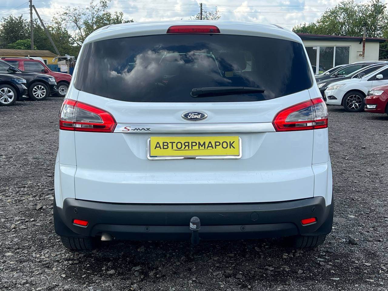 Ford S-MAX - фото 10