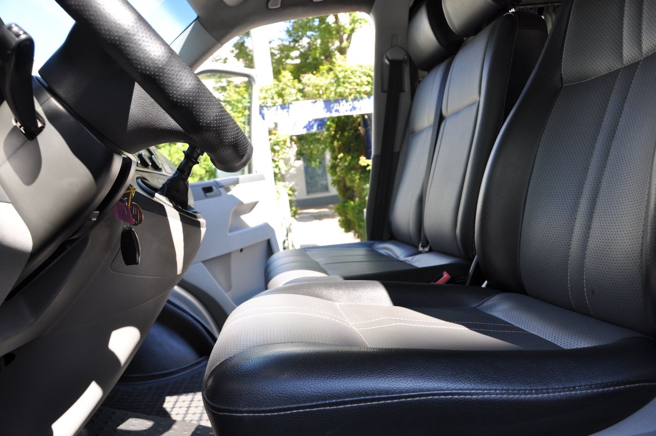 Volkswagen Transporter - фото 27