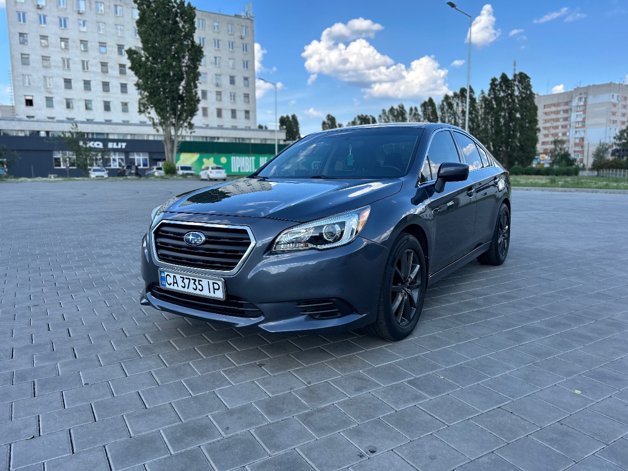 Subaru Legacy - фото 4