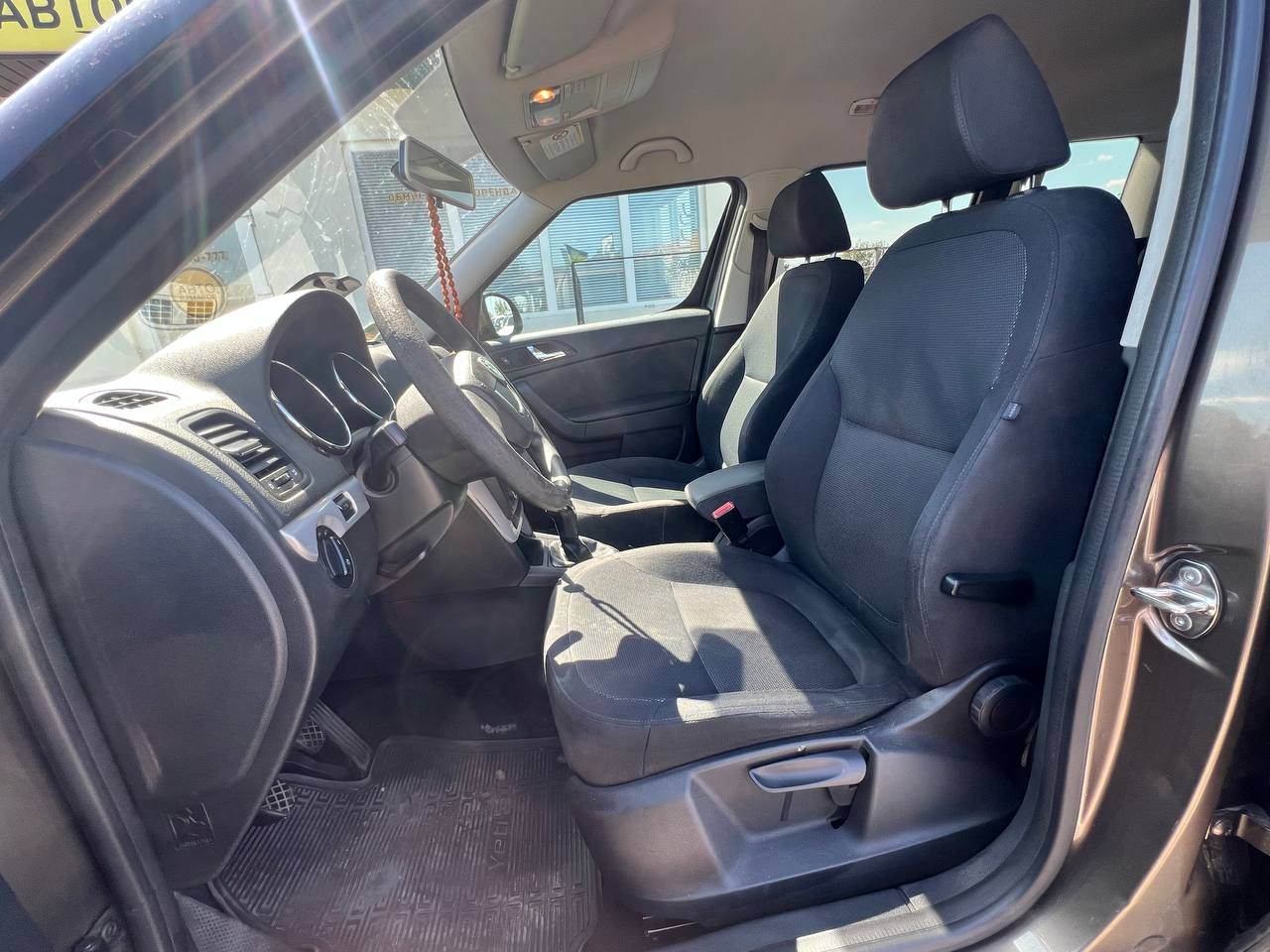 Skoda Yeti - фото 14