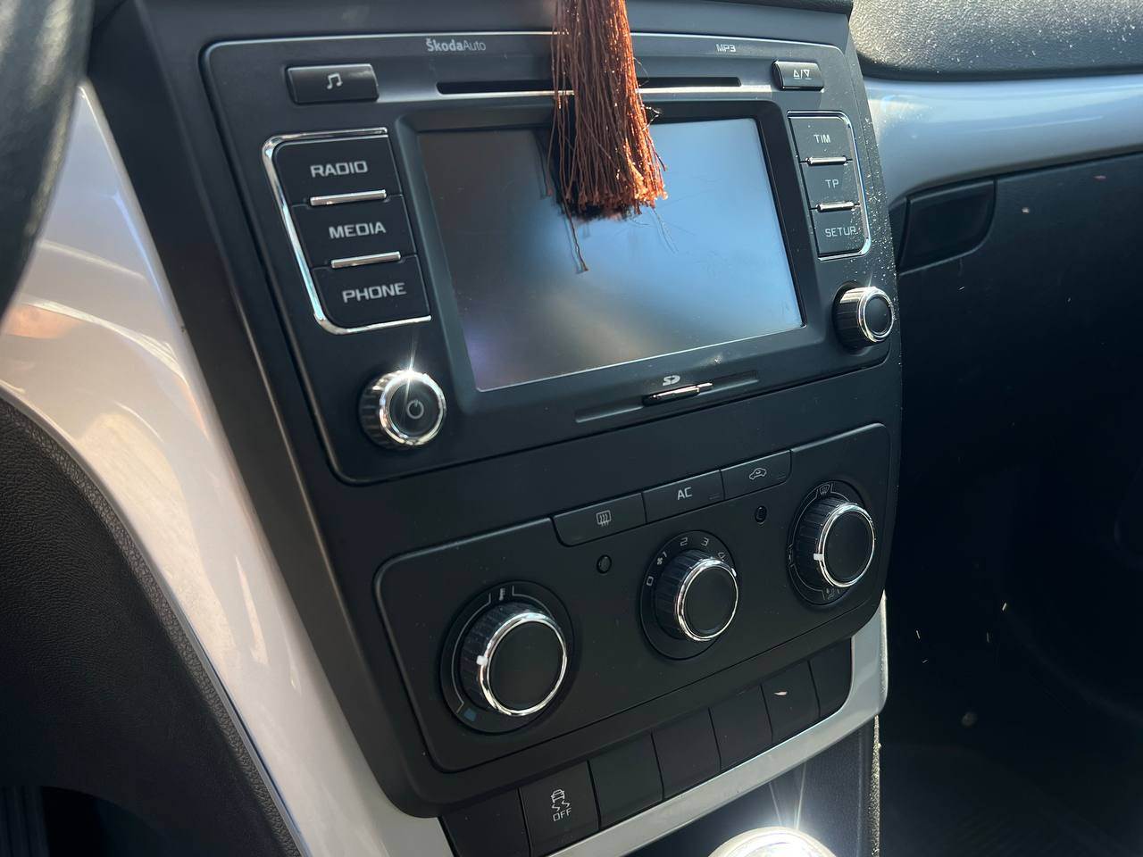 Skoda Yeti - фото 16