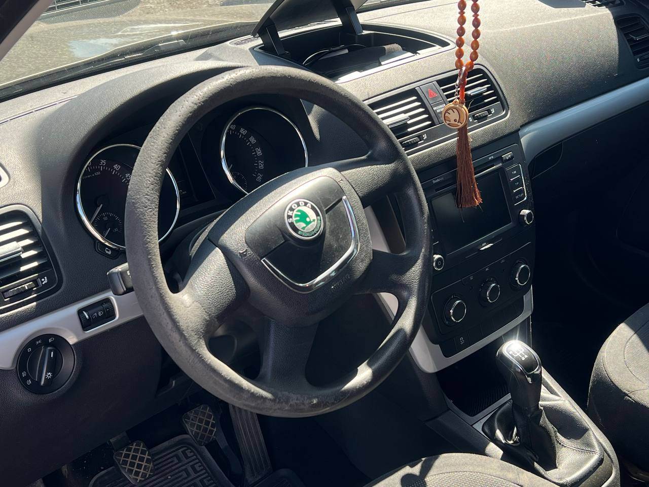 Skoda Yeti - фото 8